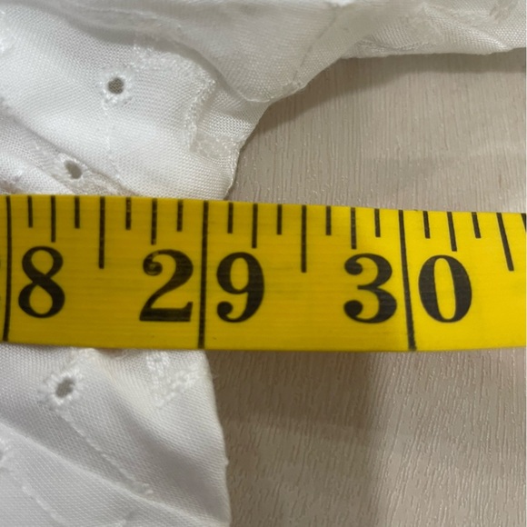 NWT Torrid Women's 4X (26) Plus Size Eyelet Button Up Long Sleeve White Cloud - Picture 15 of 15